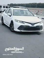  3 تويوتا كامري خليجي 2018 الوقود هايبرد من دون حوادث ضمان جير ماكينه شاصي تسجيل عمان تسجيل الامارات