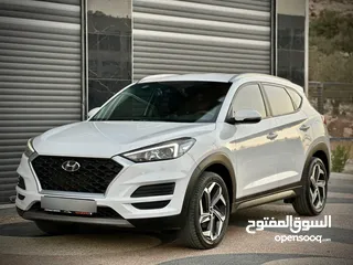  1 توسان 2019.ديزل .يد اولى. بحاله ممتازه .عداد 53000.مرخص ومأمن لشهر 12.فحص نضيف.2*4