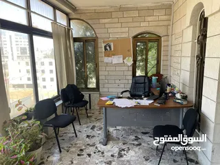  18 � للإيجار من المالك مباشرة – طابق أول في رام الله / الشرفة
