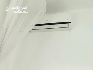  9 شقم مفروشة غرفتين نوم وصالون ومطبخ مجهز وحمامين ، عائلات فقط