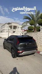  4 كيا نيرو هايبرد 2022