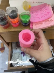  4 قوالب شمع والوان شمع ومسلتزمات للشمع تشكيلة كبيرة