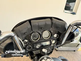  5 2012 expat owned low mileage Harley Davidson Ultra Classic