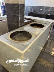  4 بسطات بيع للحلويات