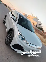  4 بي واي ايوان بلص فل مع فتحه موديل 2023 بسعر 18200