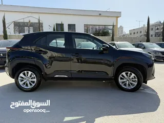  6 تويوتا ياريس كروس ترخيص 2022  محرك 1500 هايبرد  جير أوتوماتيك  172 حصان هاندبريك كهربائي عداد 61000