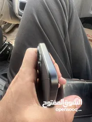  4 آيفون 15 عادي