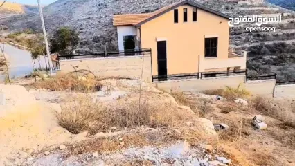  2 متوفر نمر اراضي في عصيرة الشمالية بموقع مميز بجانب مشروع حي الجبل للبيع على الكاش او بالتقسيط