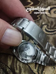  17 ساعات استعمال شخصي بحاله ممتازة للبيع