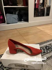  11 احذيه مستعمله مره واحده