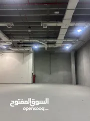  1 للإيجار مخزن  دور ارضي مساحة 3300 م ارتفاع عالي مكيف بالكامل