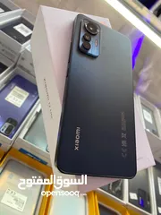  4 مستعمل شاومي Not 12 leit 5G رام 16 جيجا 256 أغراضة والكرتونه الأصلية متوفر توصيل