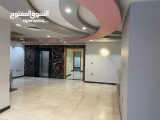  1 مبنى تجاري إداري للبيع بالسبعه