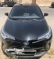  4 Toyota CHR 2018