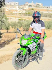 4 Kawasaki ninja 2017 250شطب مع وراقو  رقم