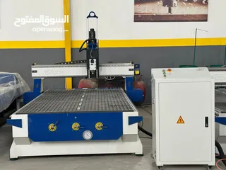  7 ماكينة راوتر للحفر والقص( CNC Router)