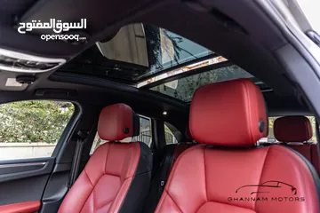  22 Porsche Mecan 2.0L Turbo وارد وكالة نقل