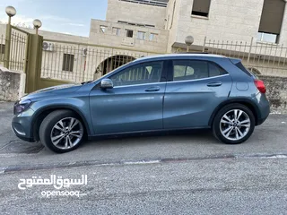  16 Mersedes-Benz Gla 250 4*4