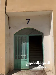  3 عماره اربع شقق للبيع بسعر طري