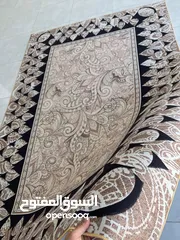 17 سجاد مانع للانزلاق