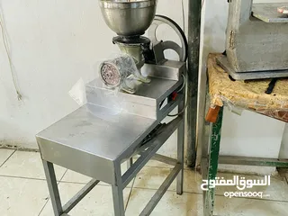  17 ملحمة للبيع مع كامل المعدات لعدم التفرغ