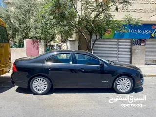  11 فورد فيوجن 2010 نضيفة جدا فل كامل الاضافات فتحة شاشة جلد