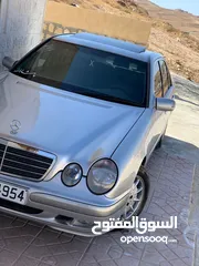  6 Mercedes Benz E-200/2001