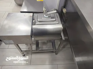  4 ماكنة تتبيل فاكيوم مستعمل نظيف