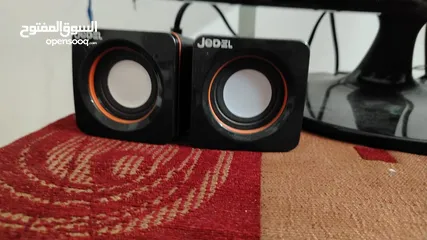  5 كمبيوتر جل ثامن للبيع استخدام اسبوعين فقط وكاله