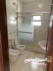  11 شقة مفروشة للإيجار الشهري او السنوي