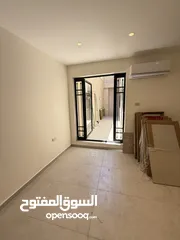  13 شقة ارضي فاخرة 250م مجددة بالكامل للبيع بالشميساني