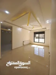  27 شقة للبيع طابق التسوية مساحة 203م وخارجي 80م في ابو نصير