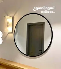  1 مرايا دائرية شكل عصري بإطار معدن Modern mirror with metal frame