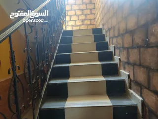  16 منزل للبيع