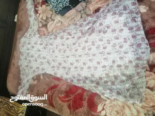  7 فساتين سهره بحالة الوكاله بسعر مغري لداعي السفر