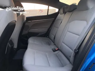 7 Hyundai Elantra SE 2018