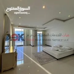  7 فيلا راقية على البحر مباشرة في الحيل الشمالية very elegant and affordable villa