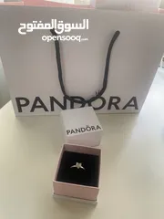  4 خاتم باندورة مع العلبة pandora ring with packaging