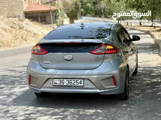  12 هيونداي ايونيك 2018 فل  ماشيه 105الف كاش واقساط