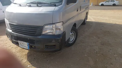  7 Nissan Van