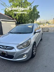  4 Hyundai accent 2014 for sale