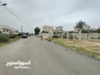  13 ارض سكنيه للبيع في مرو
