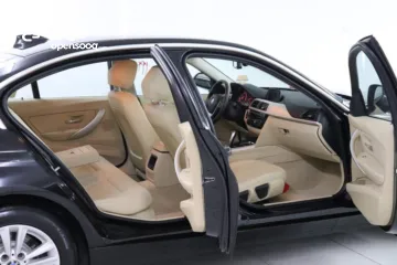  8 BMW 318 2019 للبيع