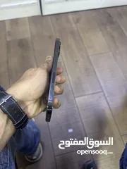  2 ايفون 12 برو  سعه الذاكره 128 جيجا لون اسود بحاله ممتازه