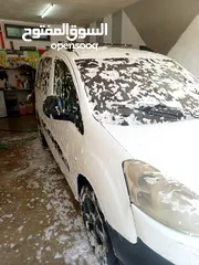  5 بيجو بارتنر
