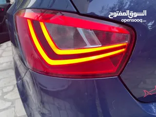  7 سيات إبيزا كونكت