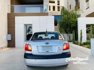  6 كيا جولد برايد ماتور 1600 فل اوتماتك  بحالة الشركة سيارة يد اولى وفحص نخب النخب الله يبارك ..