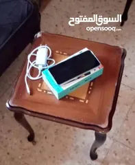  2 تلفون للبيع او للبدل على كمبيوتر
