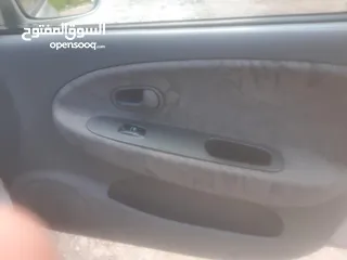  7 سياره كيا ريو2000للبيع