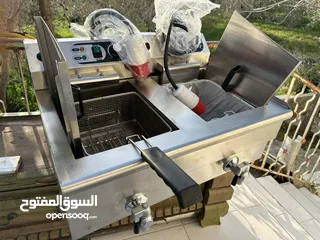  4 قلاية كهربائية مزدوجة ستانلس ستيل مع حنفيات لتصفية الزيت – بسعر 2000 شيكل